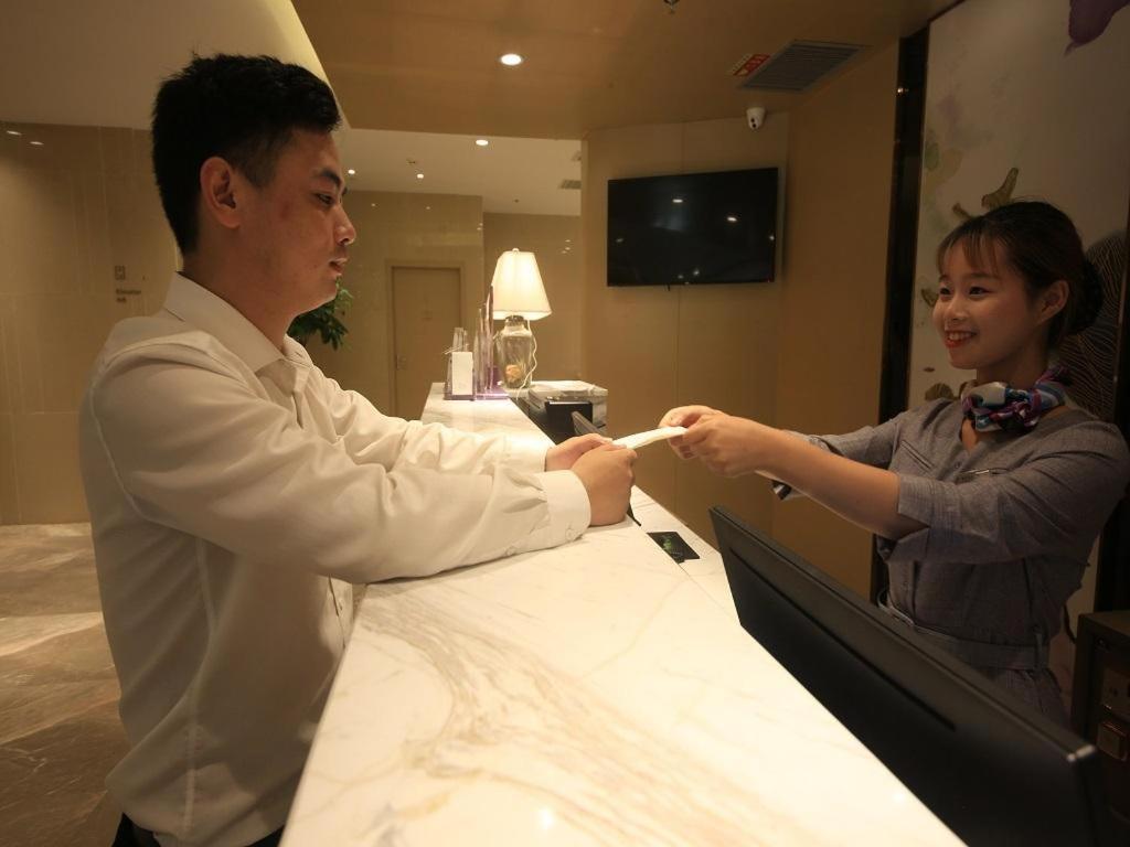 Lavande Hotels-Xiamen Zhongshan Road Pedestrian Street Esterno foto